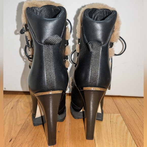 NEW JIMMY CHOO MADYN 130 SHEARLING TRIMMED LACE UP LEATHER ANKLE BOOTS - Picture 8 of 12